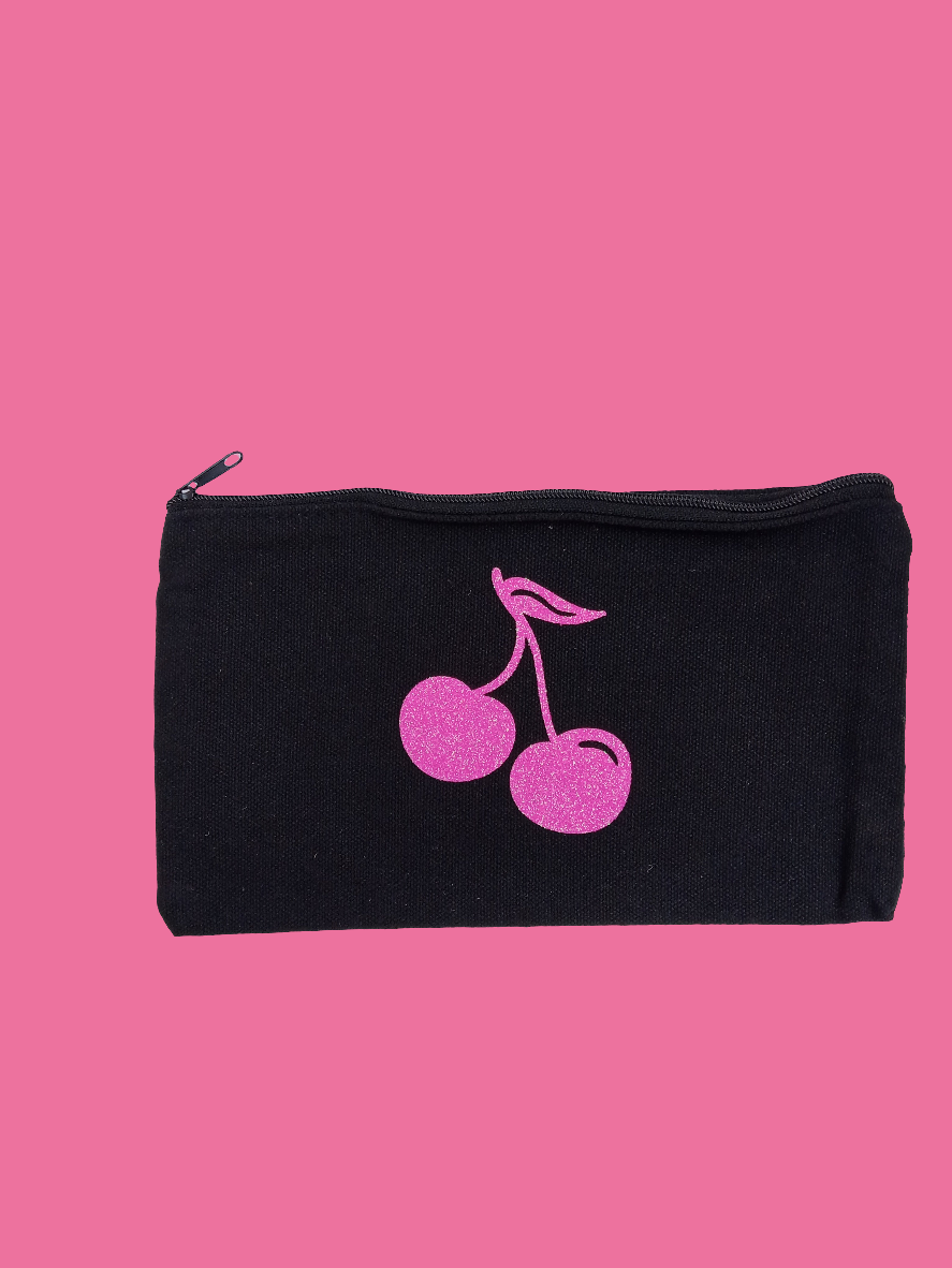 Makeup pouch